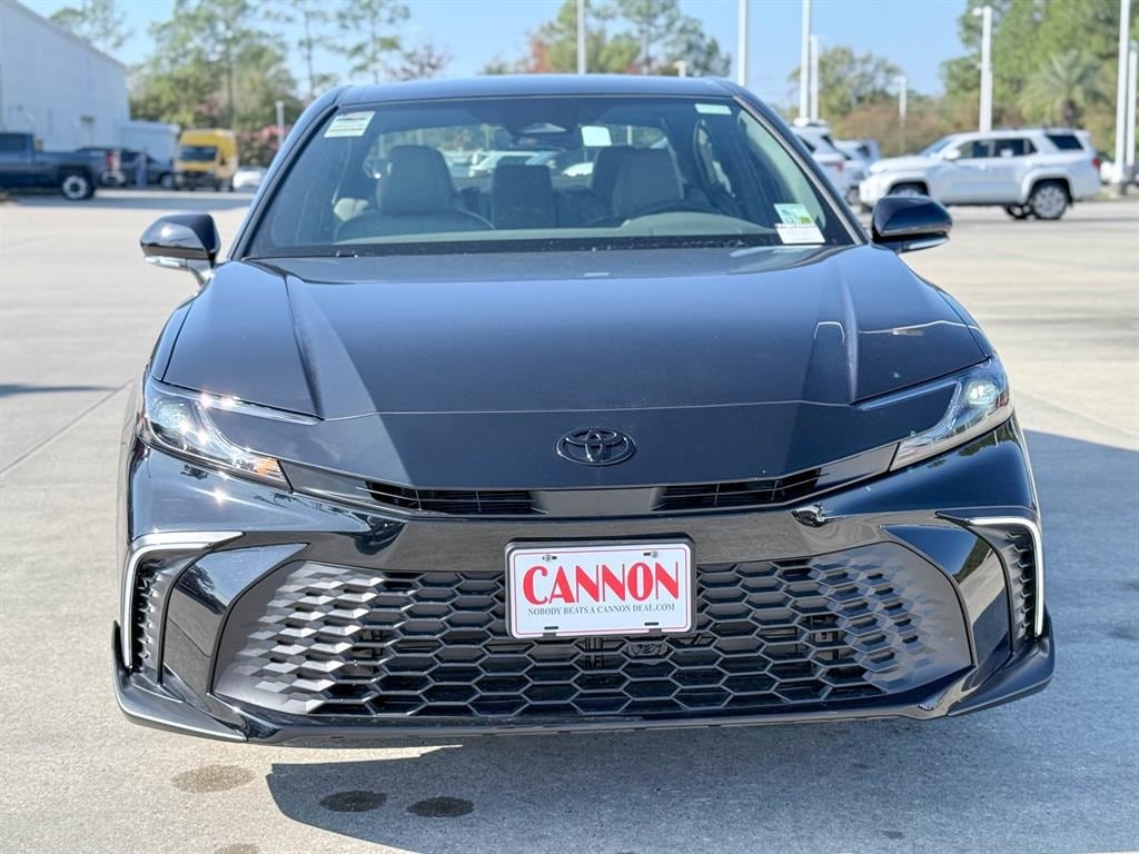 New 2026 Toyota Camry SE Sedan