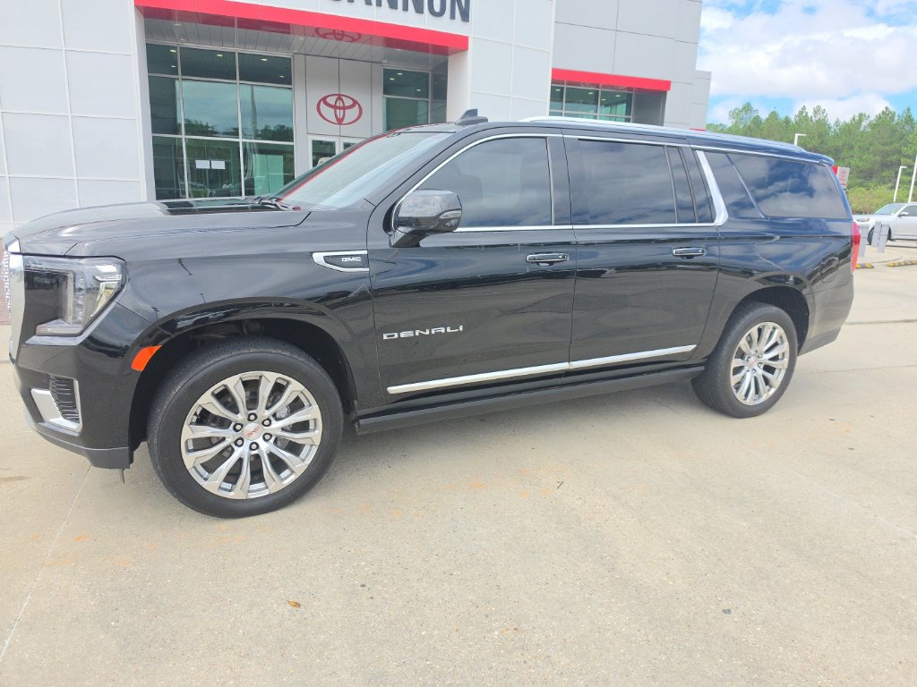 2022 GMC Yukon XL