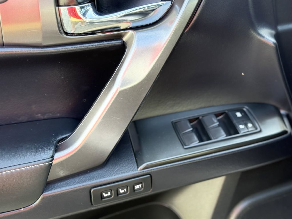 2023 Lexus GX Base - Photo 10