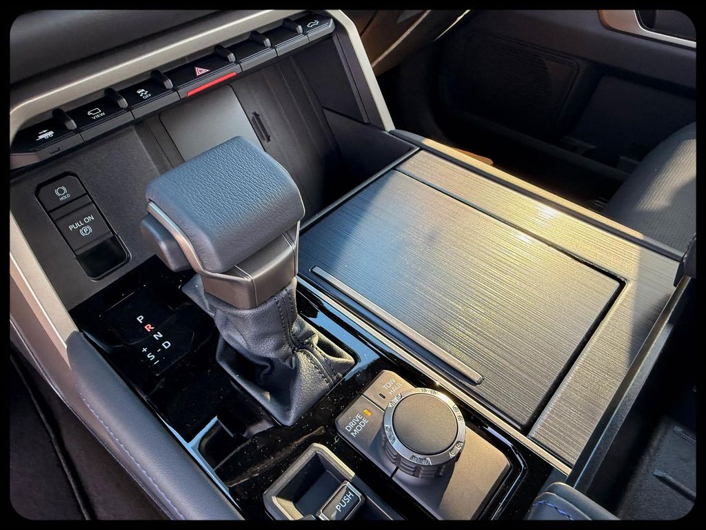 2026 Toyota Tundra Platinum - Photo 27