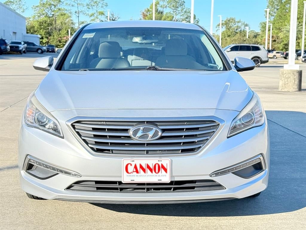 Used 2015 Hyundai Sonata SE Sedan