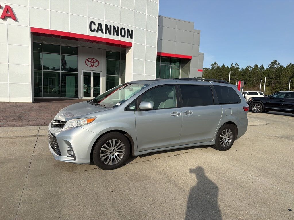 Certified 2020 Toyota Sienna XLE 8 Passenger Van