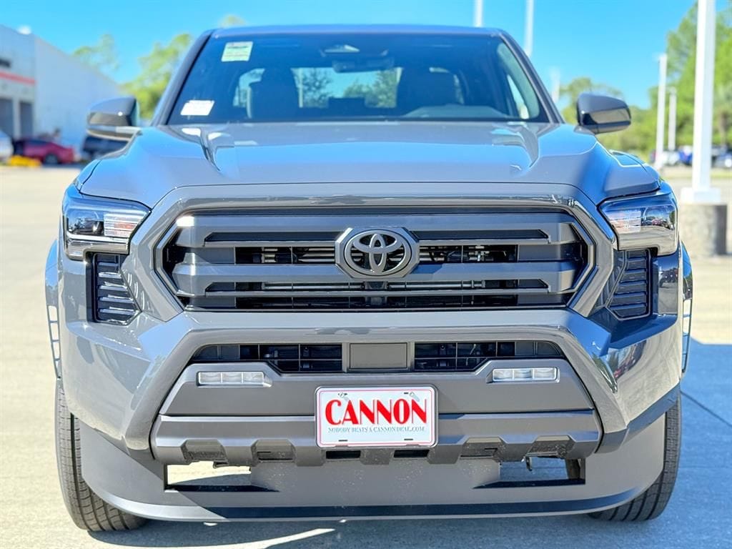 Used 2025 Toyota Tacoma SR5 Truck Double Cab