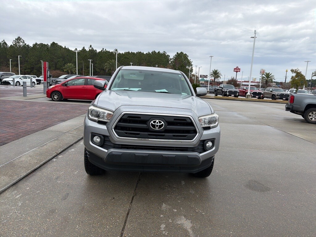 Used 2016 Toyota Tacoma SR5 Truck