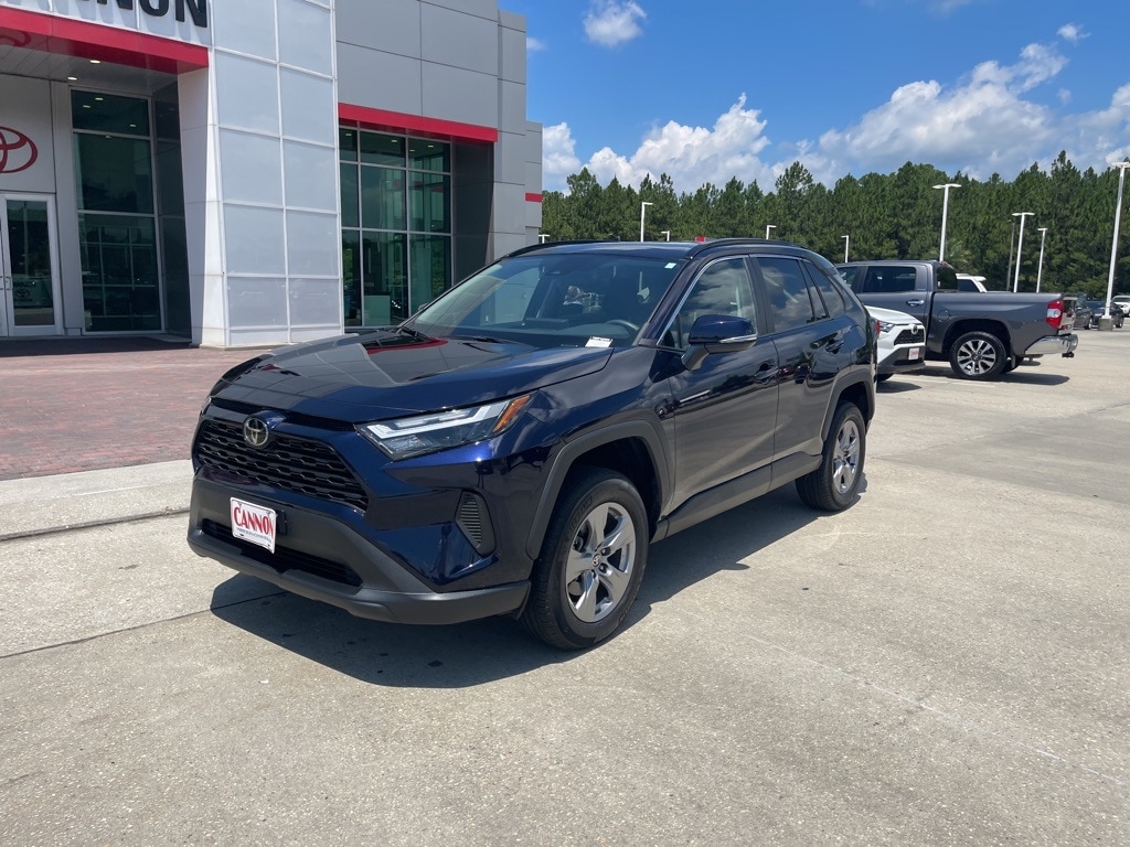 Used 2024 Toyota RAV4 XLE with VIN 2T3W1RFV2RW338250 for sale in Northfield, Minnesota