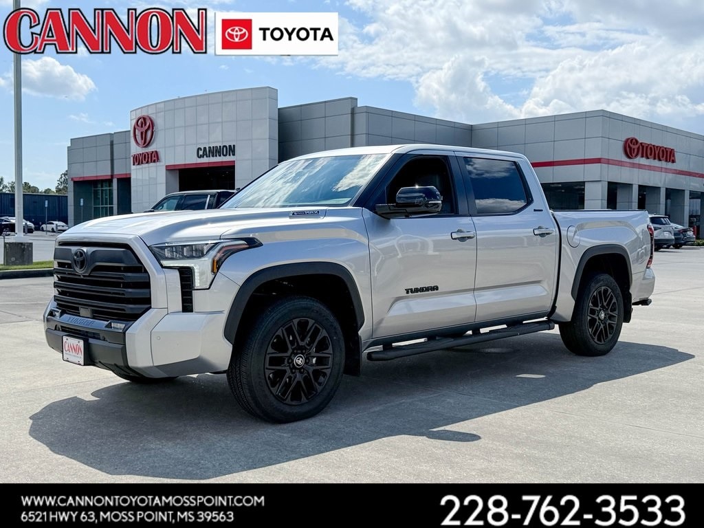 2025 Toyota Tundra Limited's photo