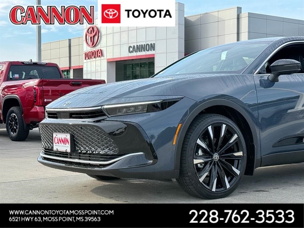 2026 Toyota Crown Platinum photo 2