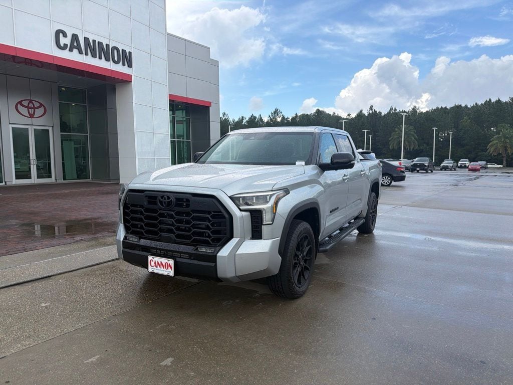 5TFWA5DB1SX320227