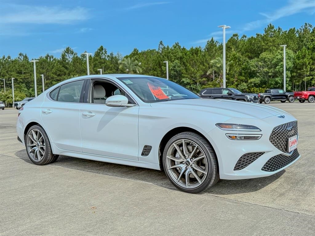 2025 Genesis G70 2.5T photo 2