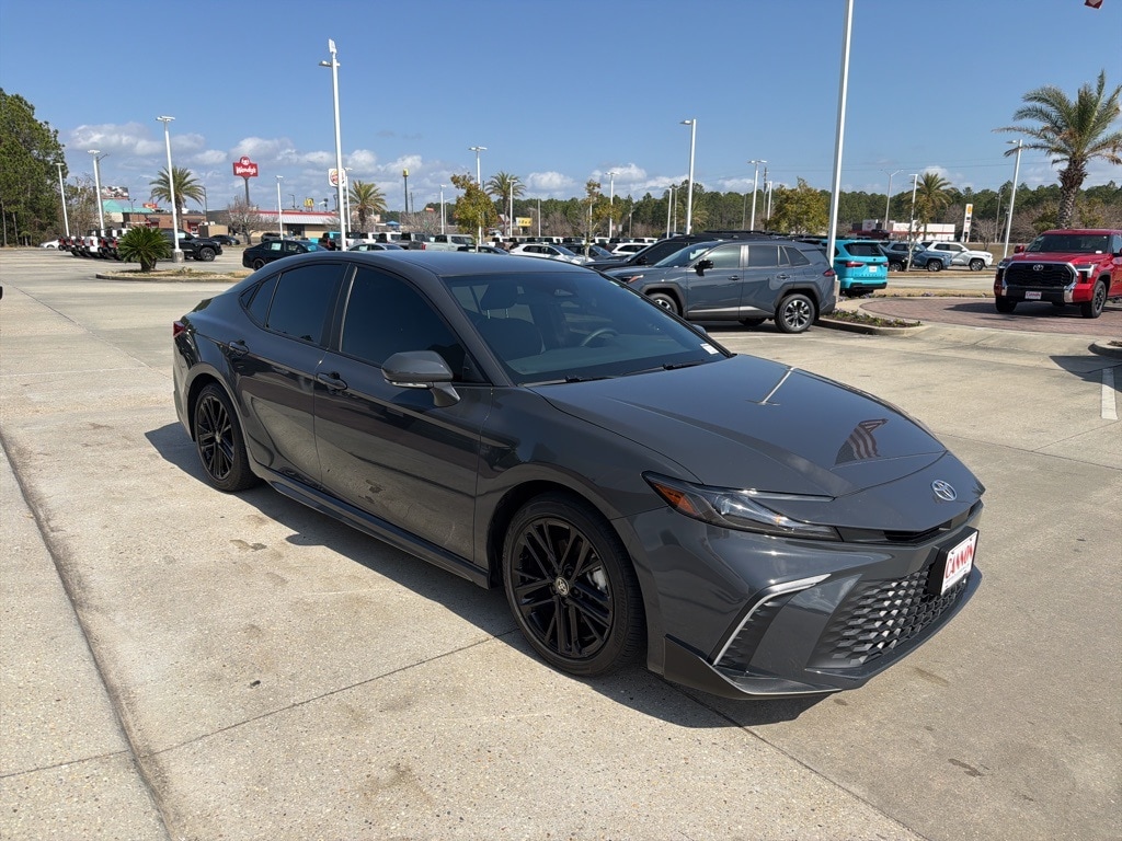 Used 2025 Toyota Camry SE Sedan