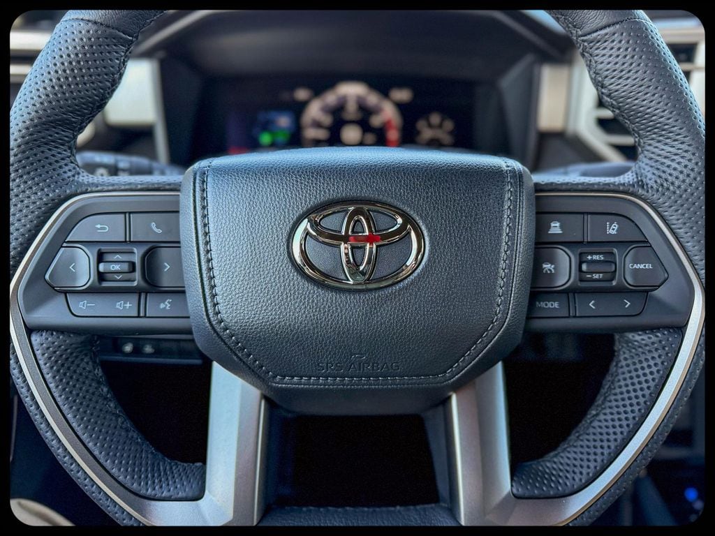 2026 Toyota Tundra Limited - Photo 32