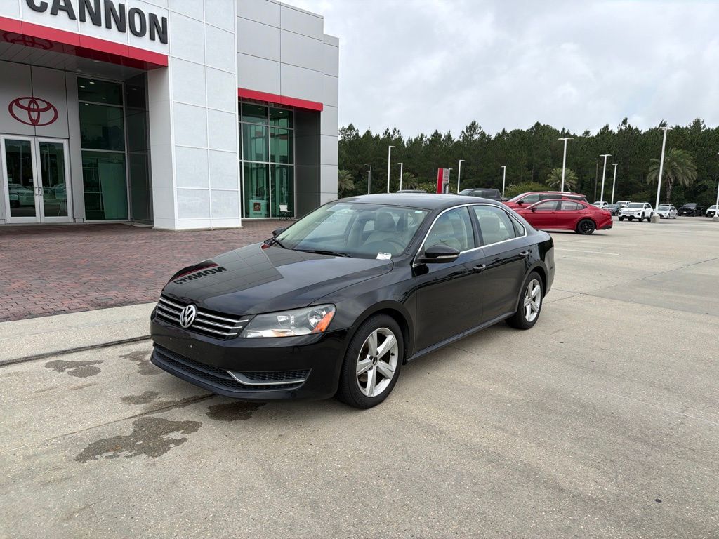 Used 2012 Volkswagen Passat SE with VIN 1VWBH7A39CC015437 for sale in Greenwood, MS
