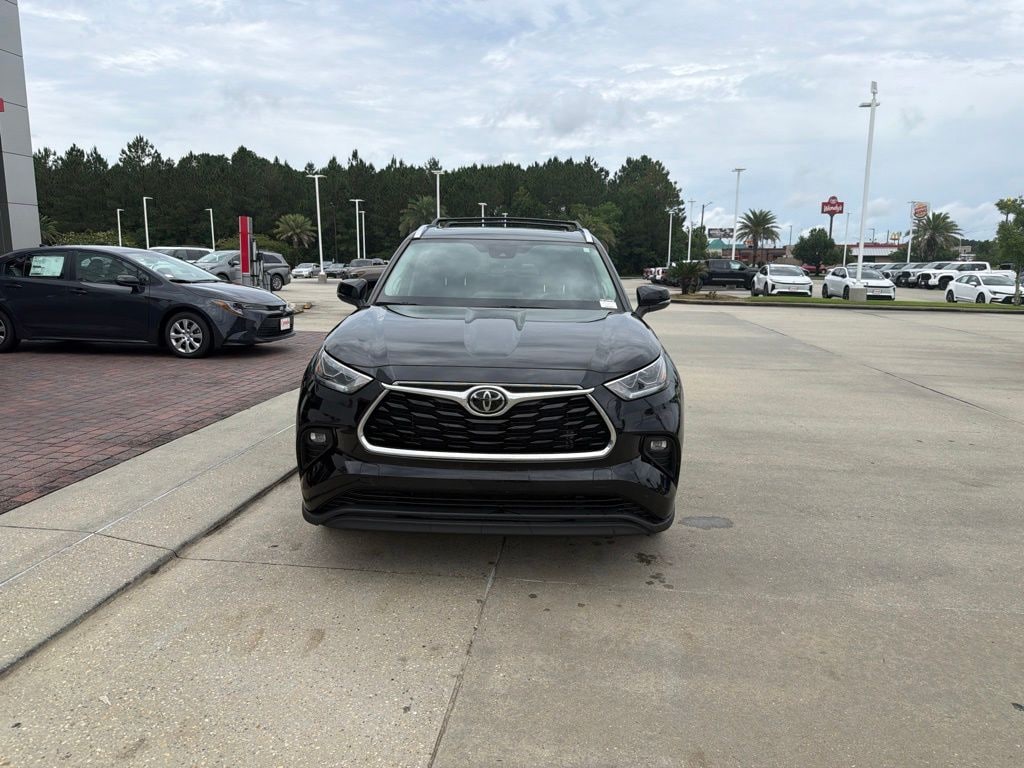 Used 2021 Toyota Highlander Limited SUV