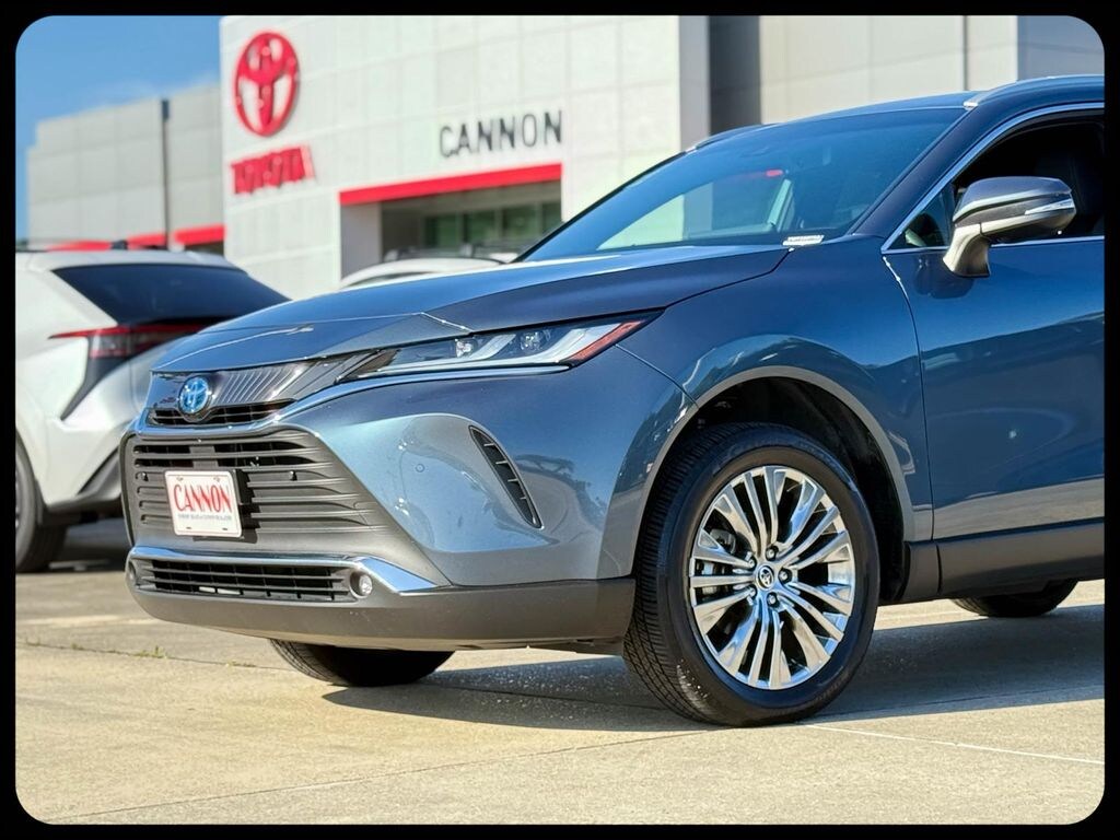Certified 2023 Toyota Venza XLE SUV