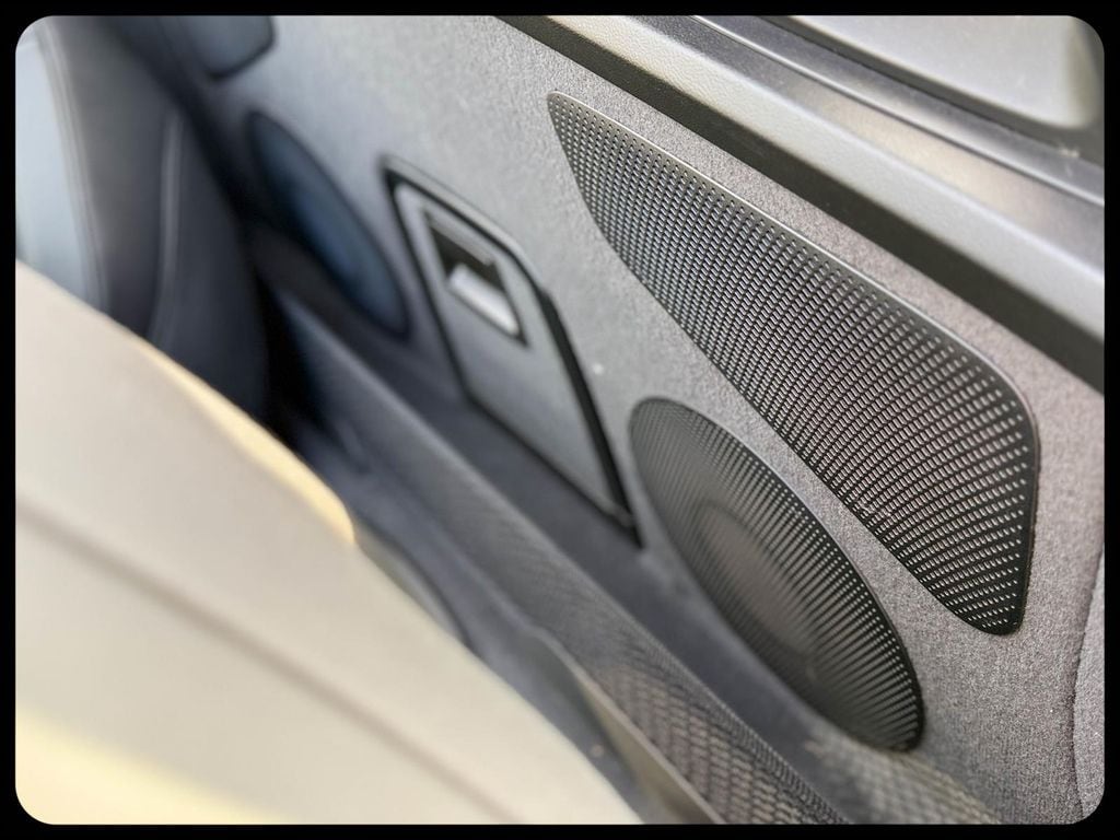 2026 BMW Z4 30i - Photo 13