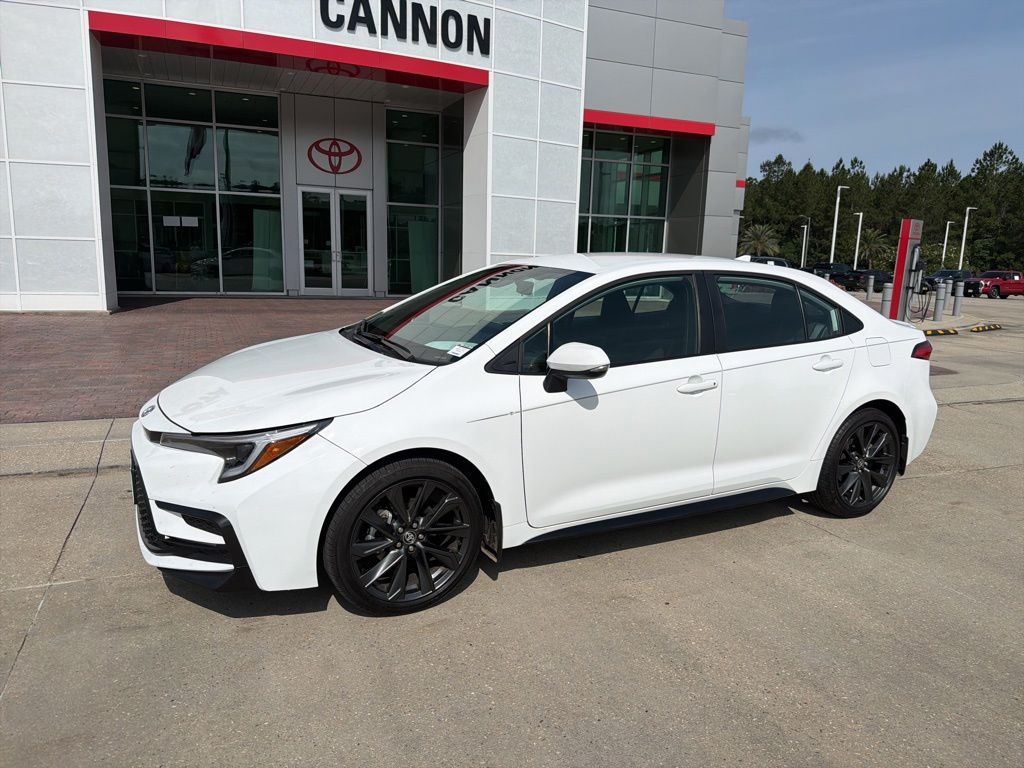 2026 Toyota Corolla SE CVT's photo