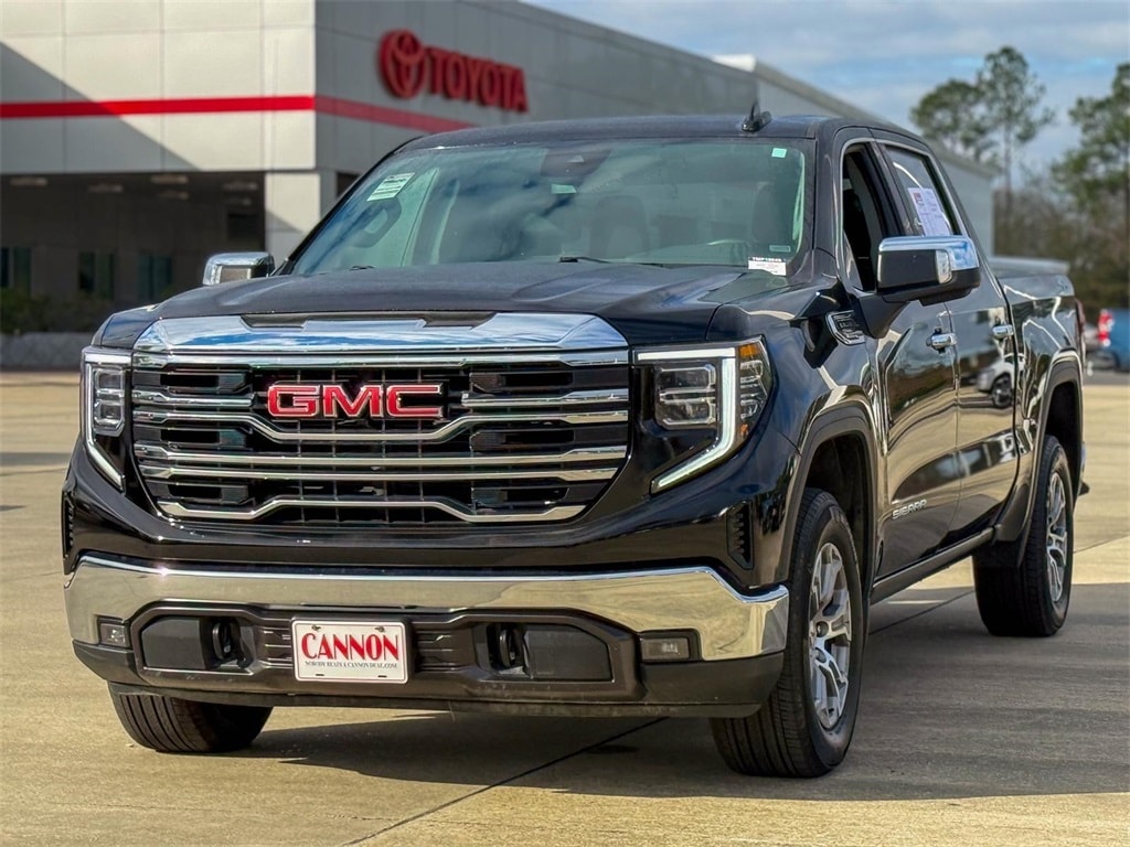 Used 2025 GMC Sierra 1500 SLT Truck
