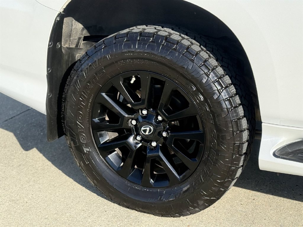 2023 Lexus GX Base - Photo 6