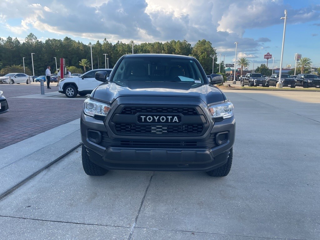 2023 Toyota Tacoma SR photo 3