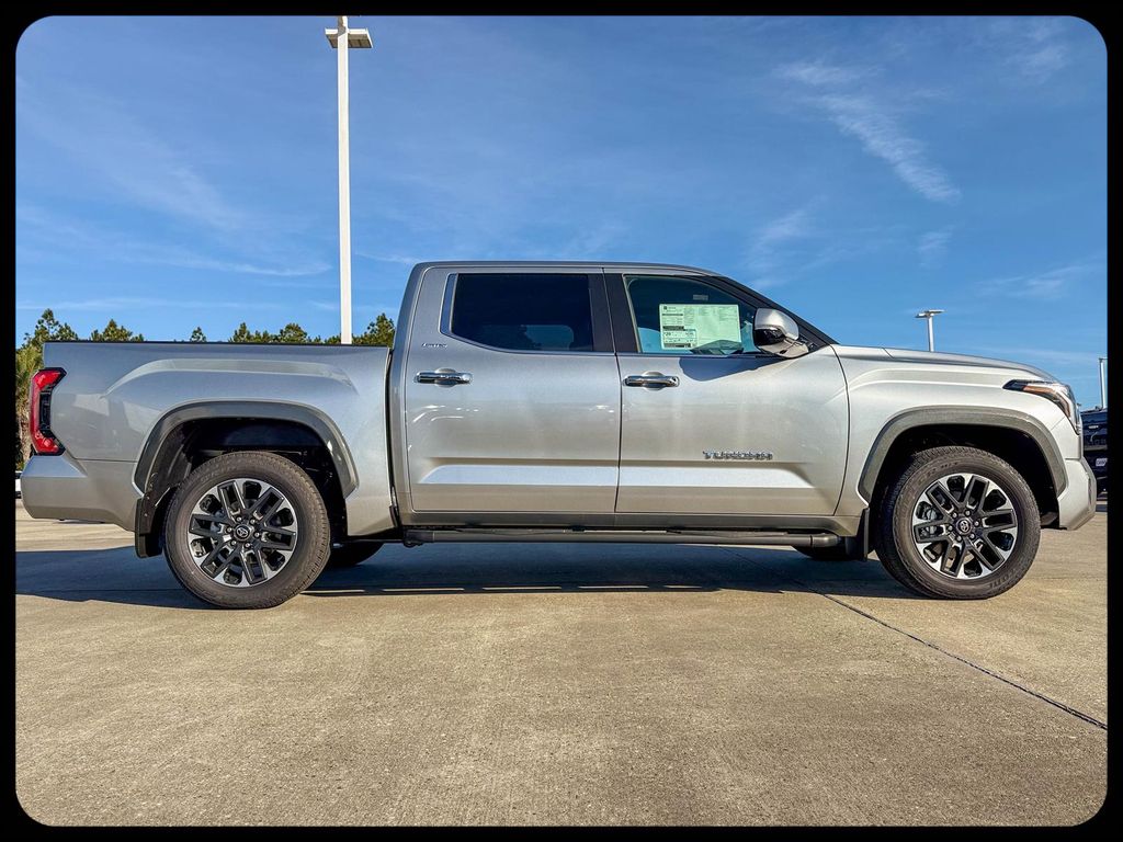 2026 Toyota Tundra Limited - Photo 6