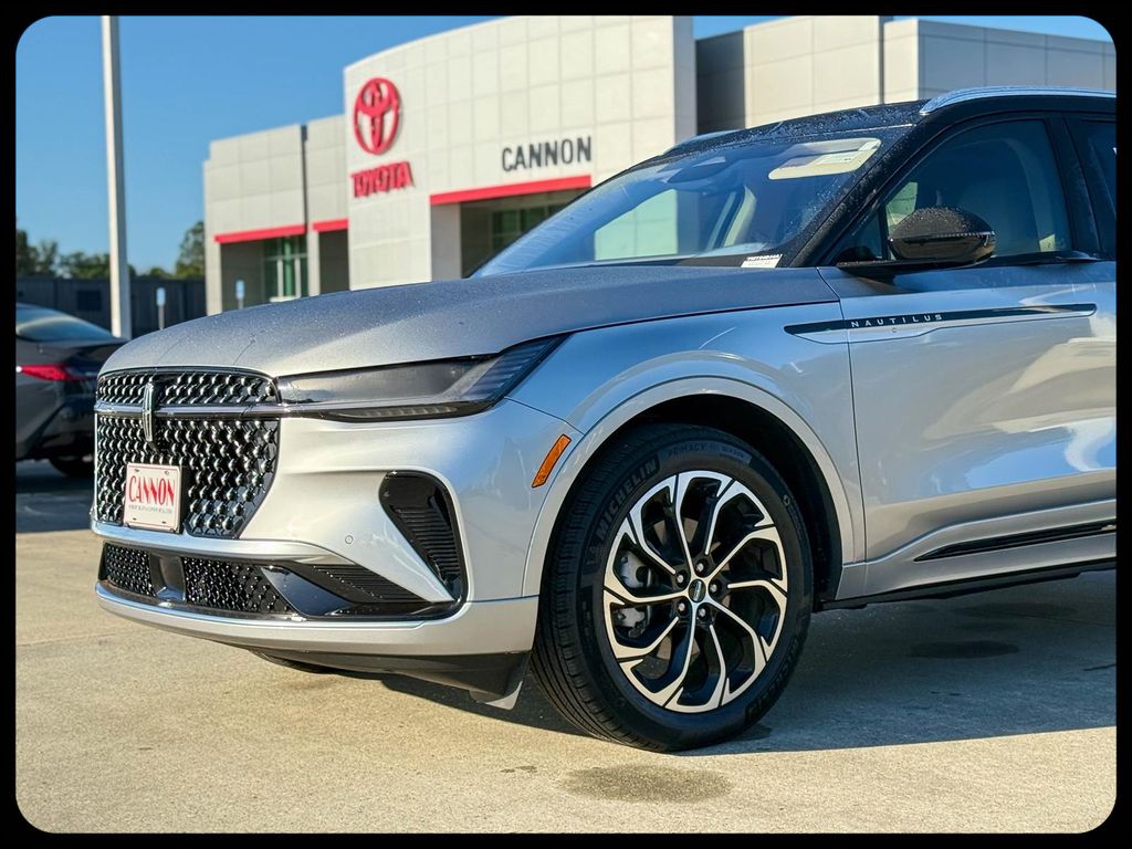 5LMPJ8KAXSJ945110