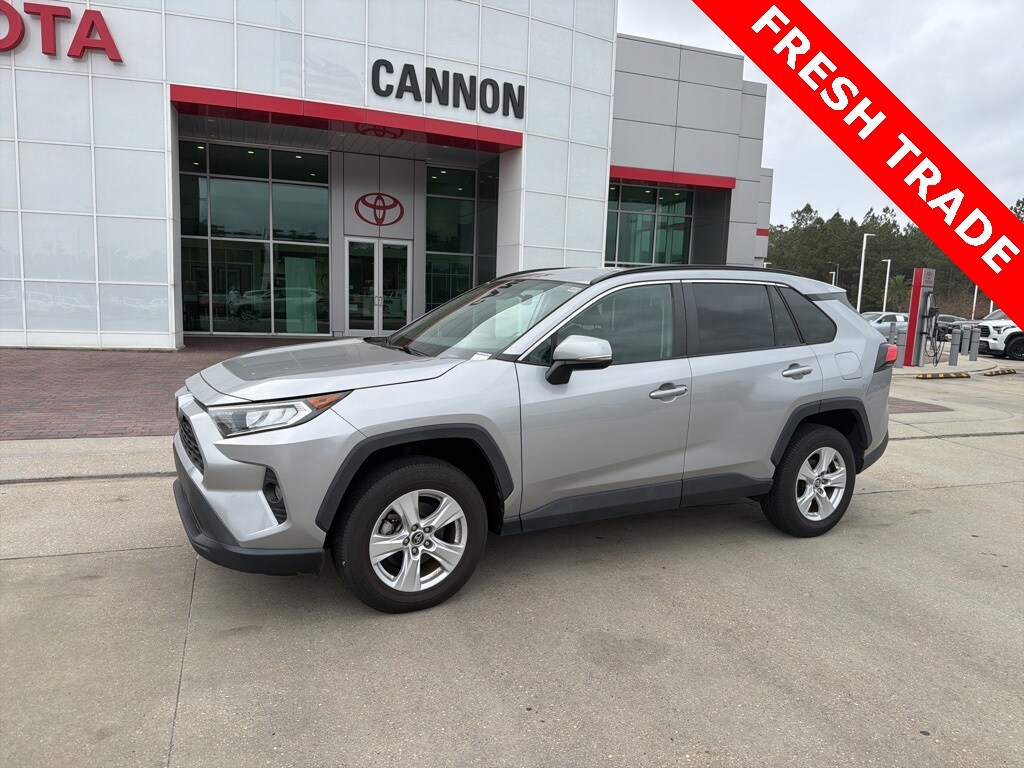 Used 2021 Toyota RAV4 XLE SUV