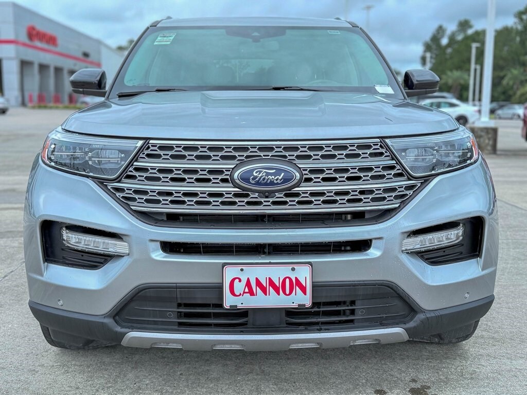 2023 Ford Explorer Limited photo 2