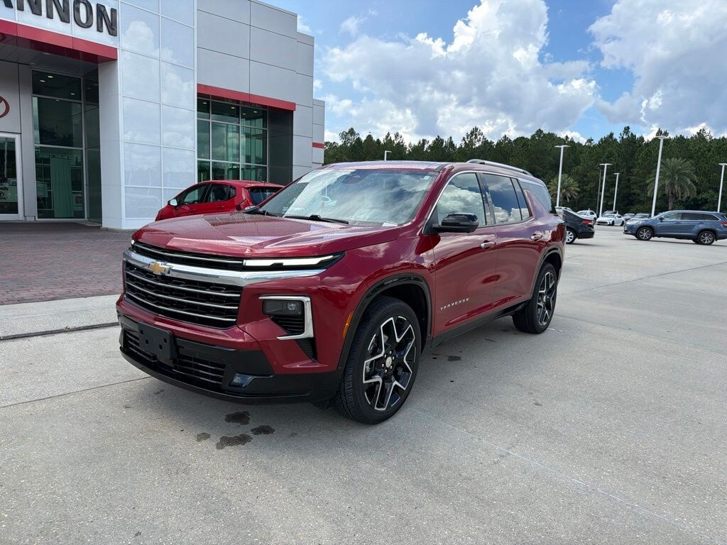 Used 2025 Chevrolet Traverse High Country SUV