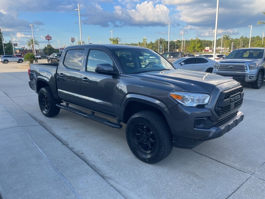 2023 Toyota Tacoma SR photo 4