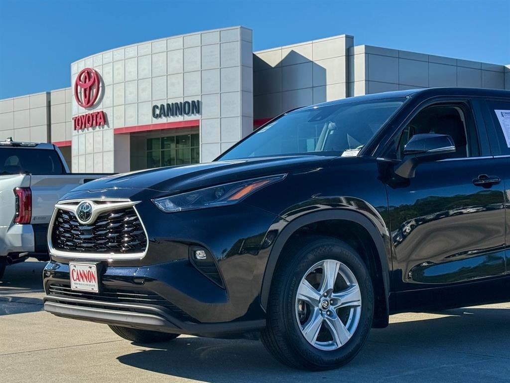 Certified 2024 Toyota Highlander LE SUV