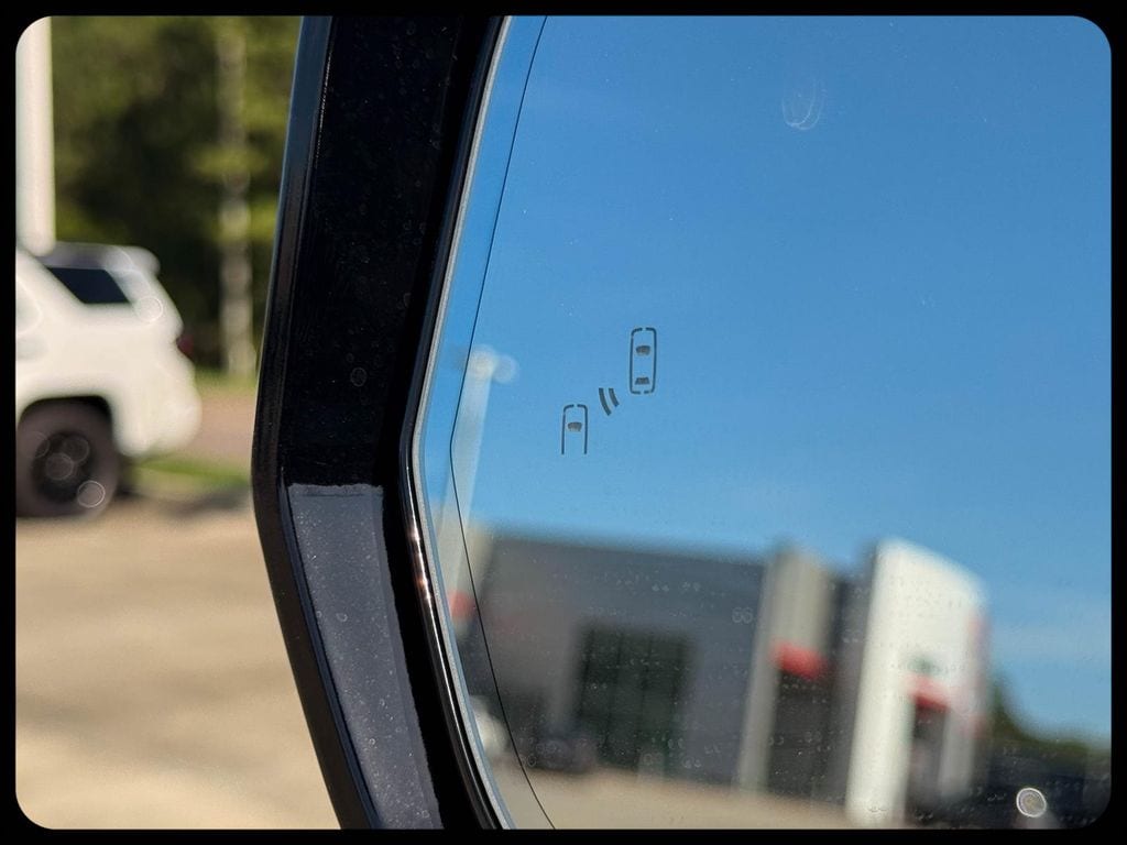 2026 Toyota Tundra Platinum - Photo 25