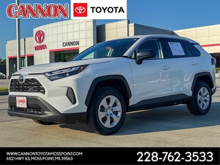 2025 Toyota RAV4 LE SUV