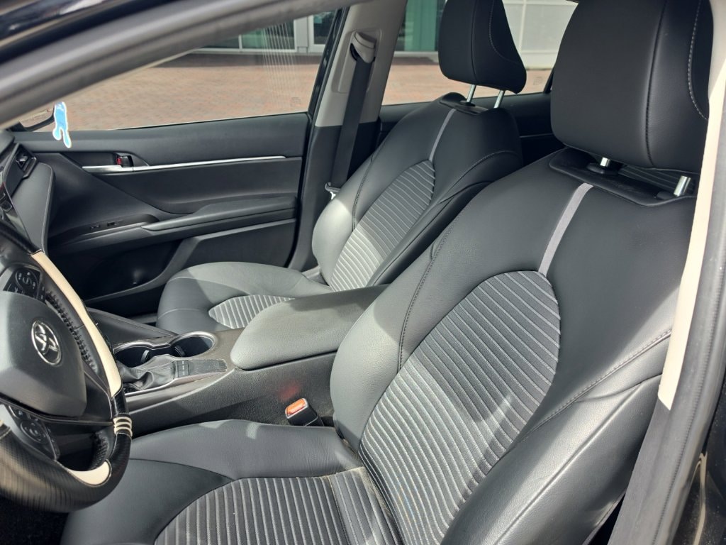 Used 2024 Toyota Camry SE Sedan