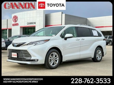 2024 Toyota Sienna Limited Minivan/Van