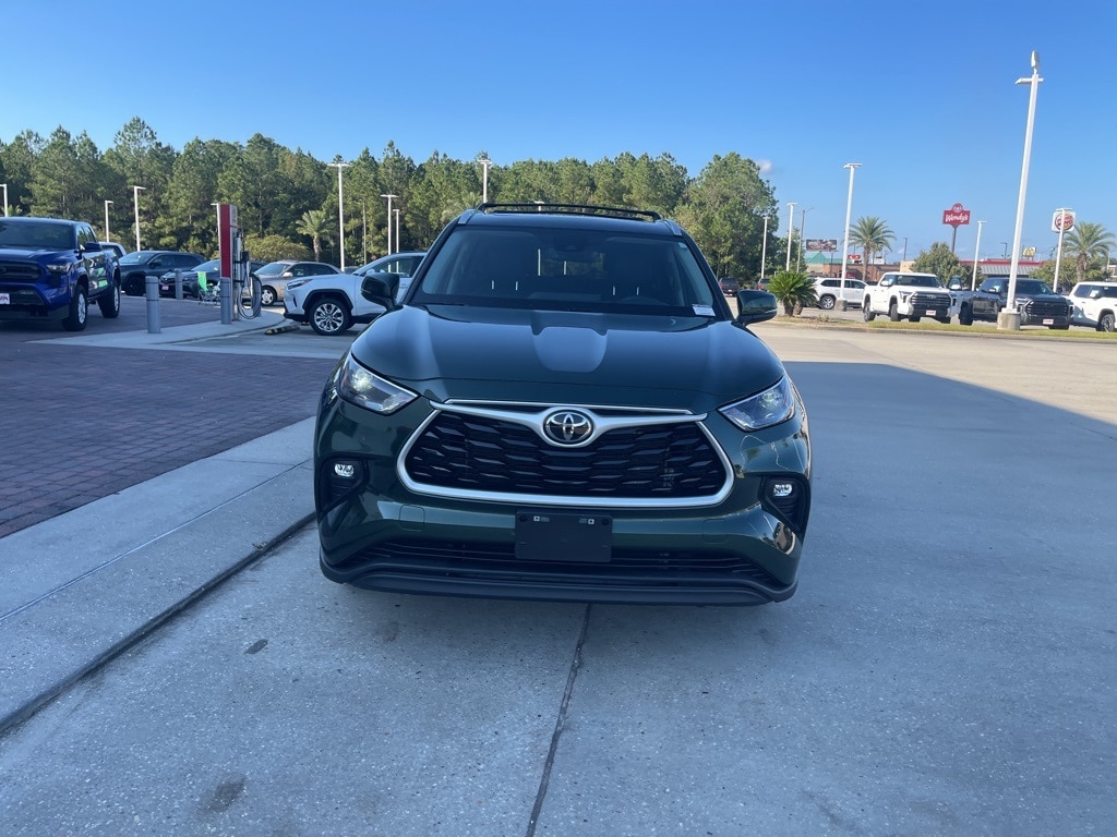 Used 2023 Toyota Highlander XLE SUV