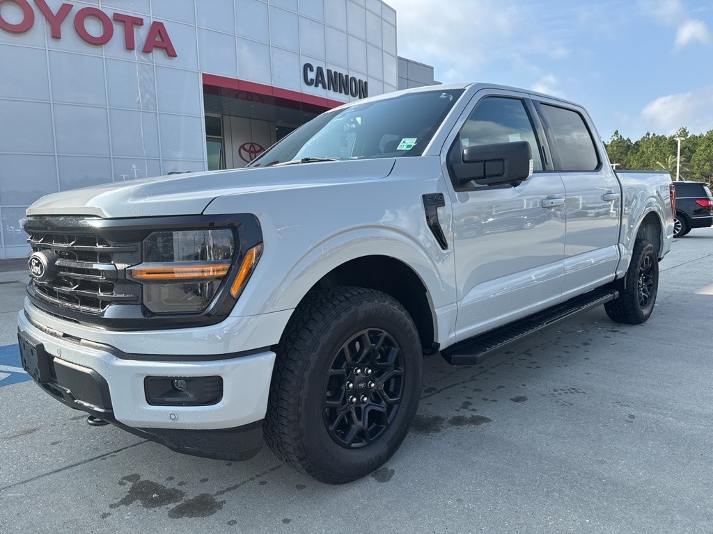 2024 Ford F-150 XLT's photo