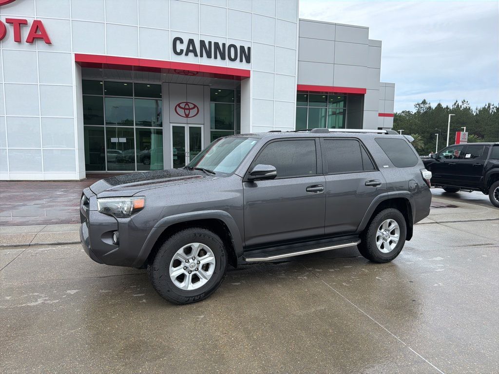 2020 Toyota 4Runner SR5 Premium RWD V6's photo