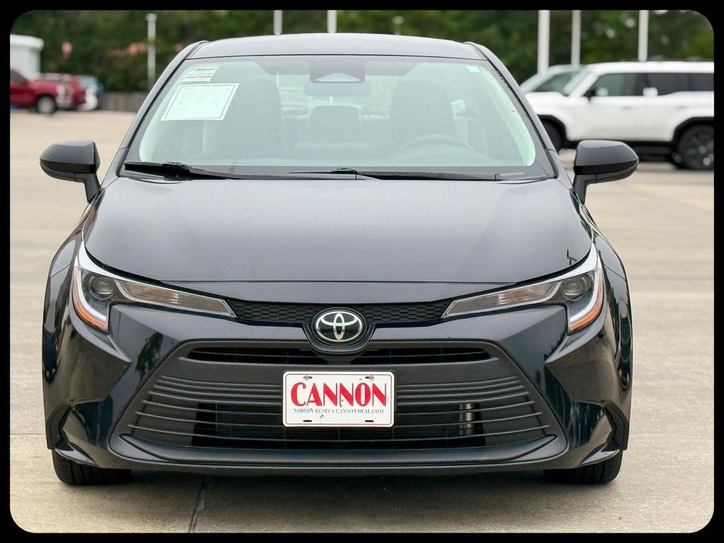 Certified 2025 Toyota Corolla LE Sedan