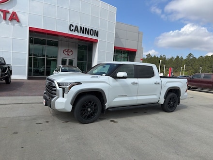 2025 Toyota Tundra Hybrid Limited Truck