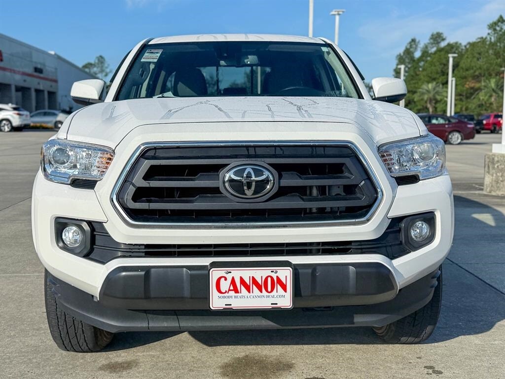 2022 Toyota Tacoma SR5 V6 photo 2