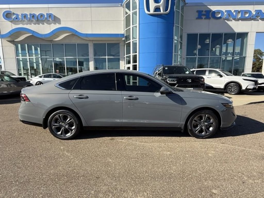 Used 2025 Honda Accord Hybrid EX-L Sedan