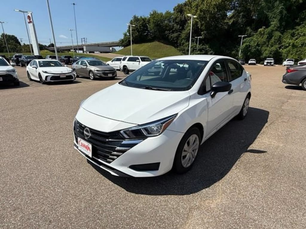 Used 2023 Nissan Versa S S CVT