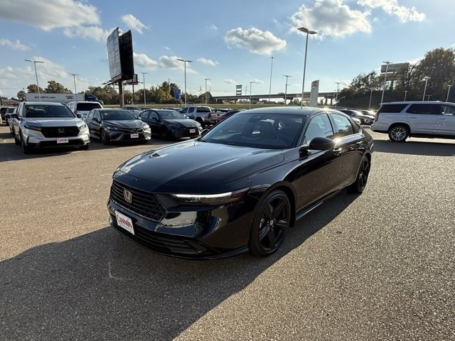 2025 Honda Accord Hybrid Sport-L's photo