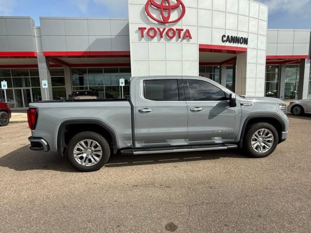Used 2025 GMC Sierra 1500 Denali 4WD Crew Cab 147 Denali