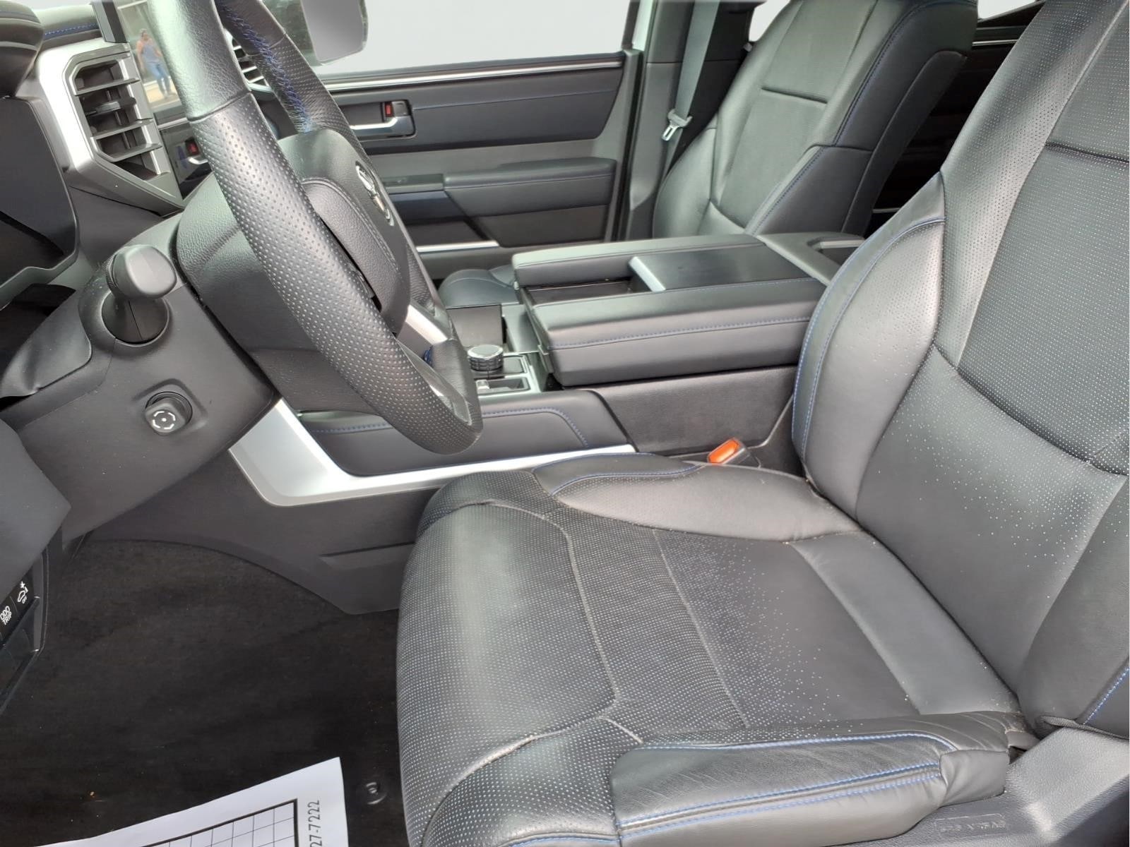 2025 Toyota Tundra Platinum - Photo 16