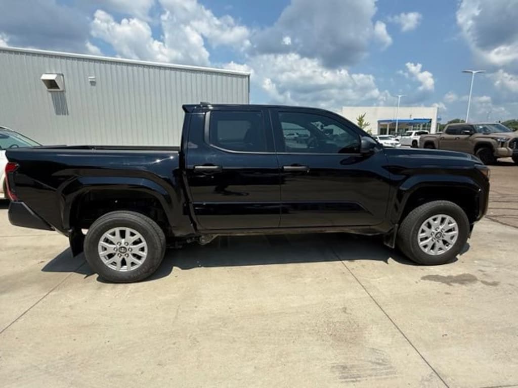 Used 2024 Toyota Tacoma 2WD SR SR Double Cab 5 Bed AT