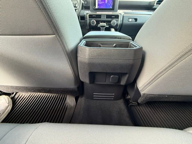 2024 Toyota Tacoma SR5 - Photo 31