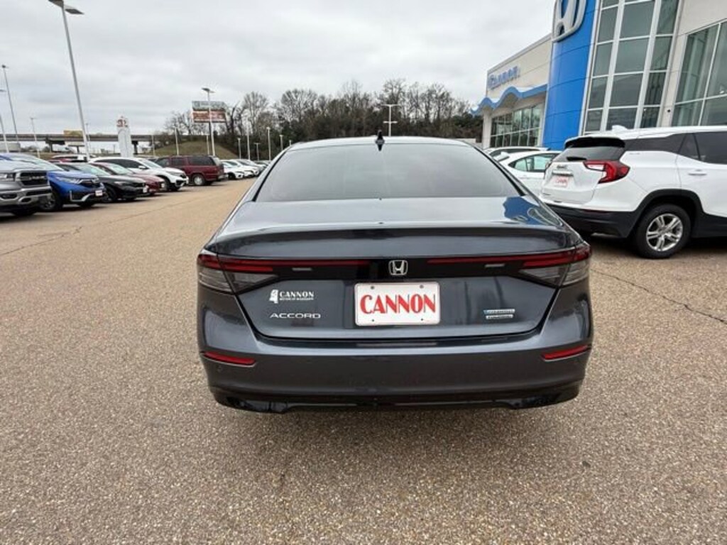 Used 2023 Honda Accord Sedan EX