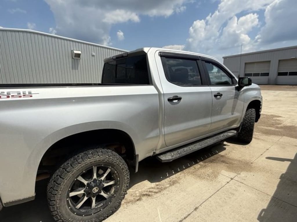 Used 2021 Chevrolet Silverado 1500 LT Trail Boss 4WD Crew Cab 147 LT Trail Boss