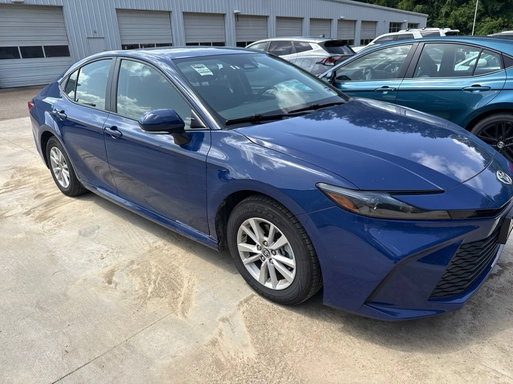 Used 2025 Toyota Camry LE LE
